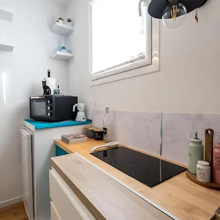Romantic Tiny House Aventino Apartment Rome