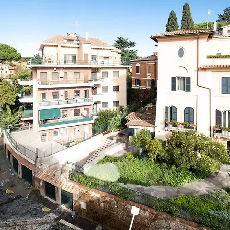 Romantic Tiny House Aventino Rome