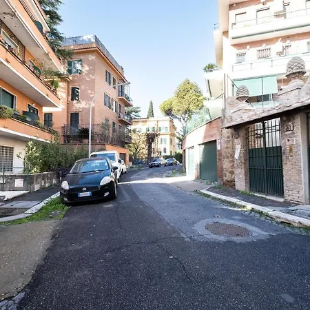 Romantic Tiny House Aventino Appartamento Roma