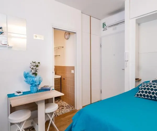 Romantic Tiny House Aventino Διαμέρισμα