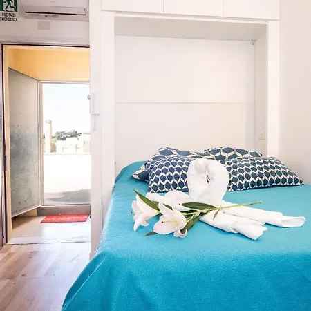 Romantic Tiny House Aventino 로마