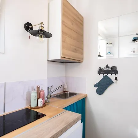 Romantic Tiny House Aventino 아파트 *